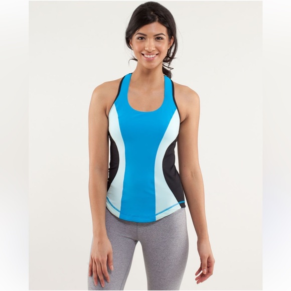 Lululemon Cardio Kick Tank Beach Blanket Blue - Picture 1 of 5